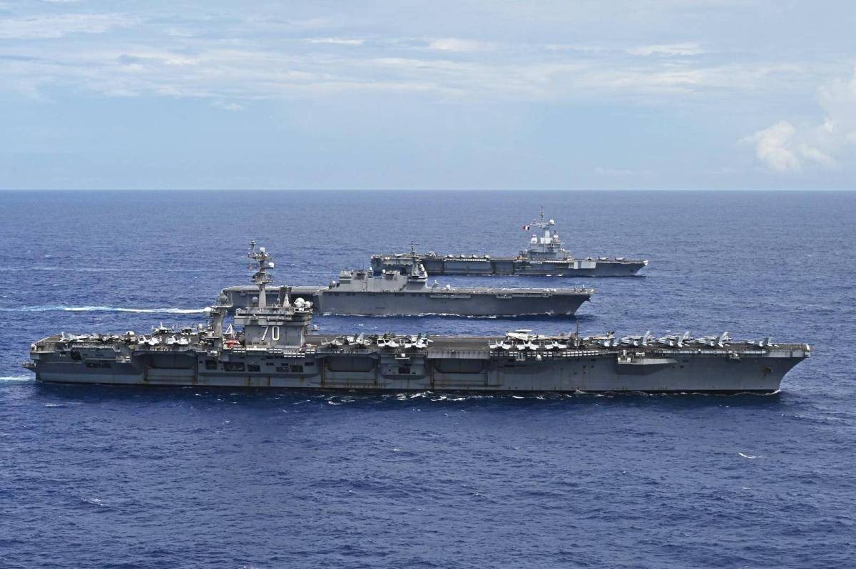 法国航母被中国40艘军舰包围？法上将：面对山东舰，做好战斗准备