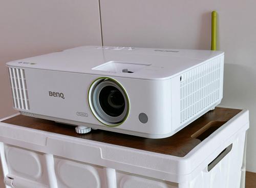 大屏电视投影如何引爆脑暴会议火花？明基E592智能投影机来帮忙